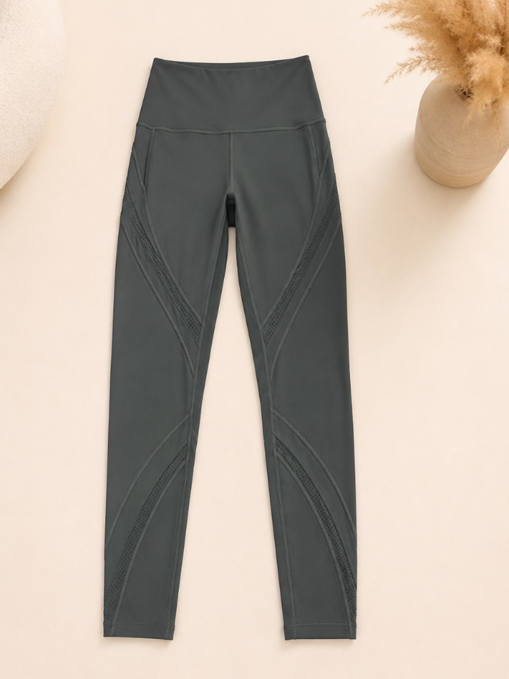 Lululemon High-Rise Perforated Leggings Size 4 Olive Green